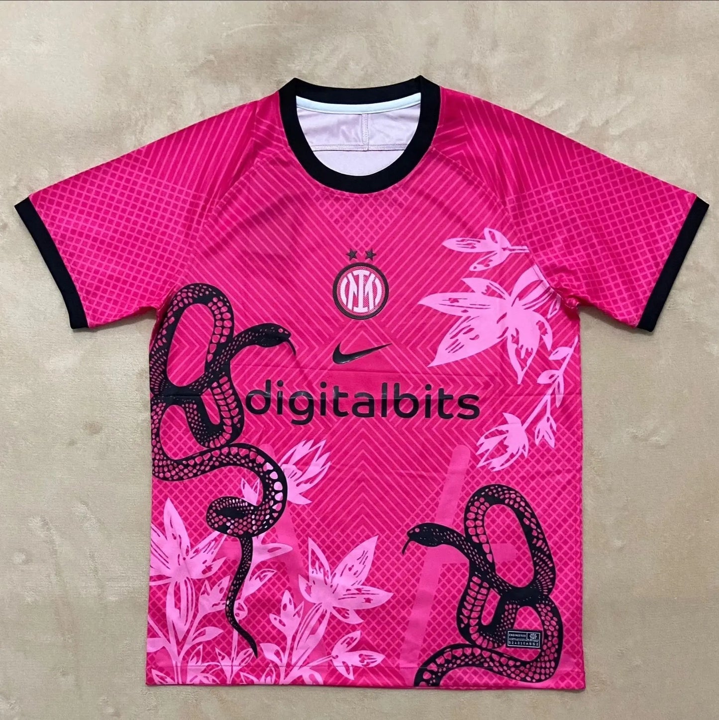 Maillot 24/25 Inter Milan Spécial Serpent Rose - Zone du Maillot