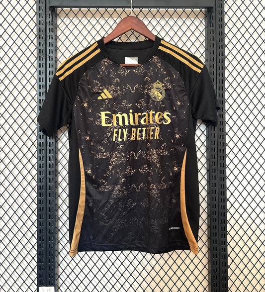Maillot 24/25 Real Madrid Spécial - Zone du Maillot