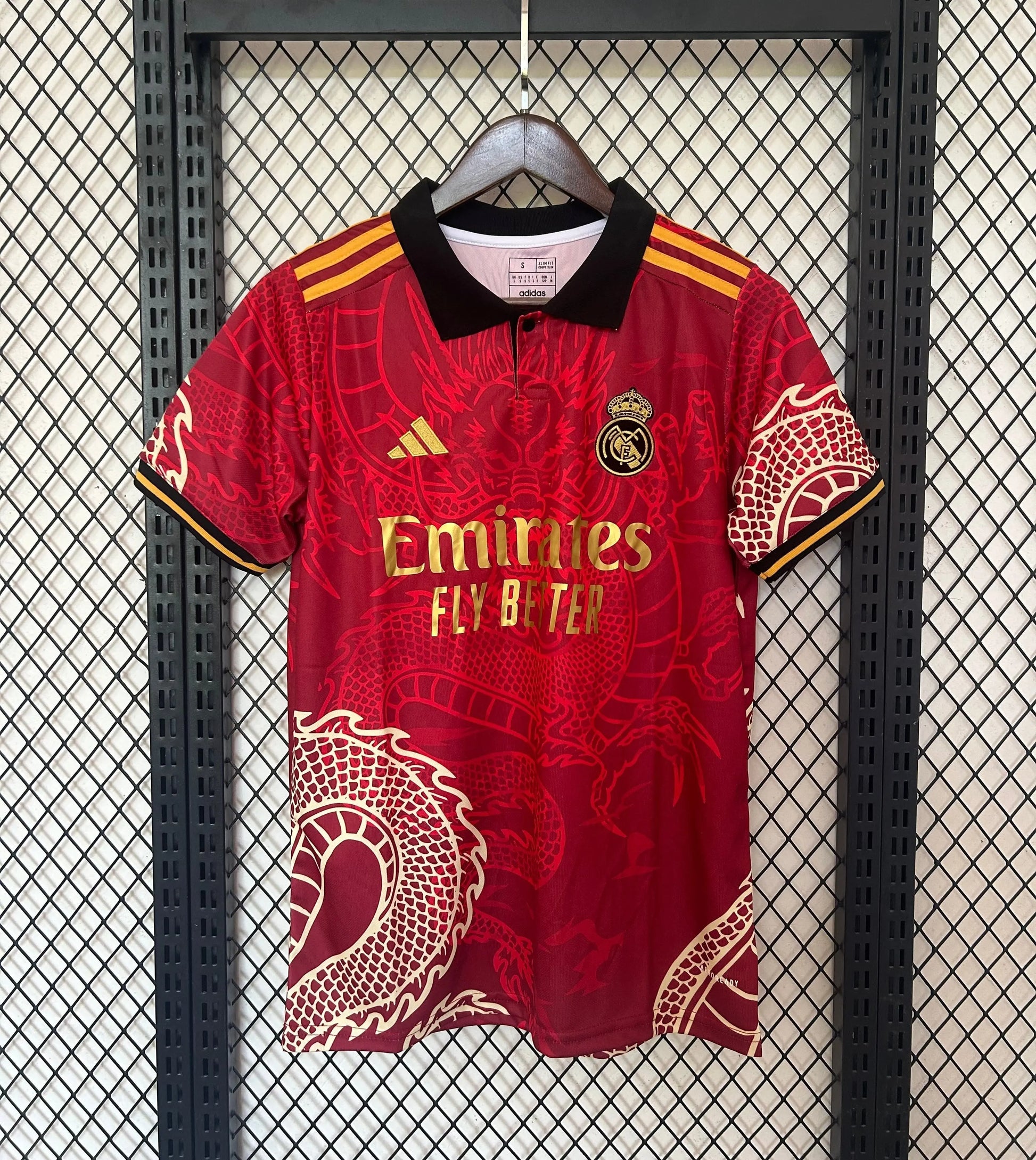 Maillot 24/25 Real Madrid Spécial - Zone du Maillot