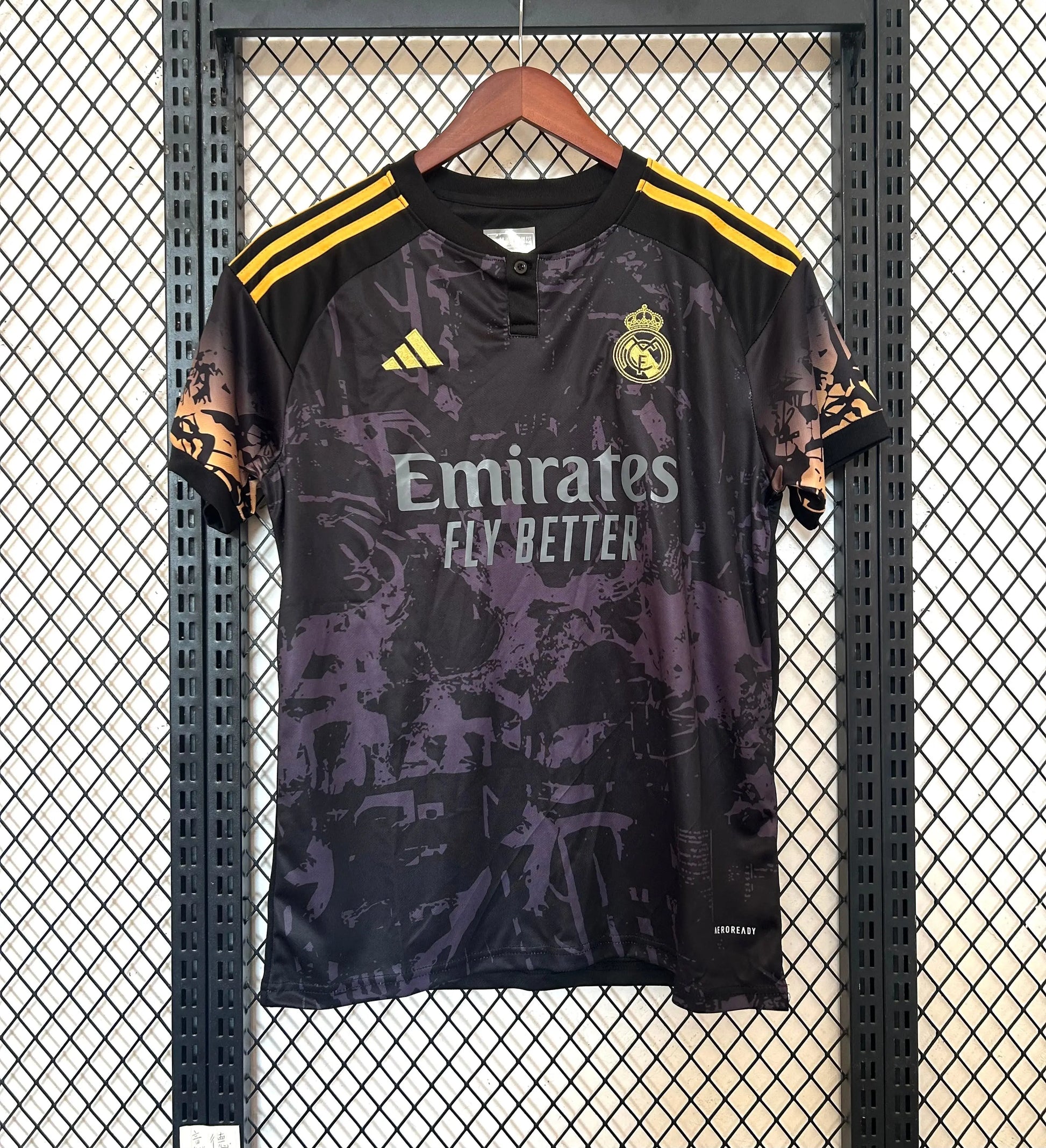 Maillot 24/25 Real Madrid Spécial - Zone du Maillot
