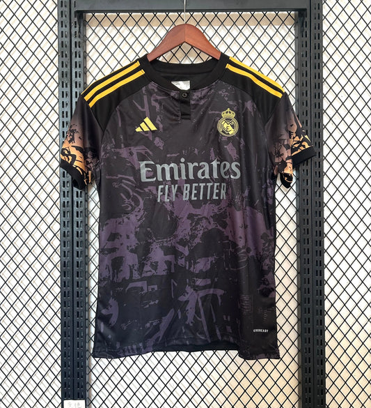 Maillot 24/25 Real Madrid Spécial - Zone du Maillot