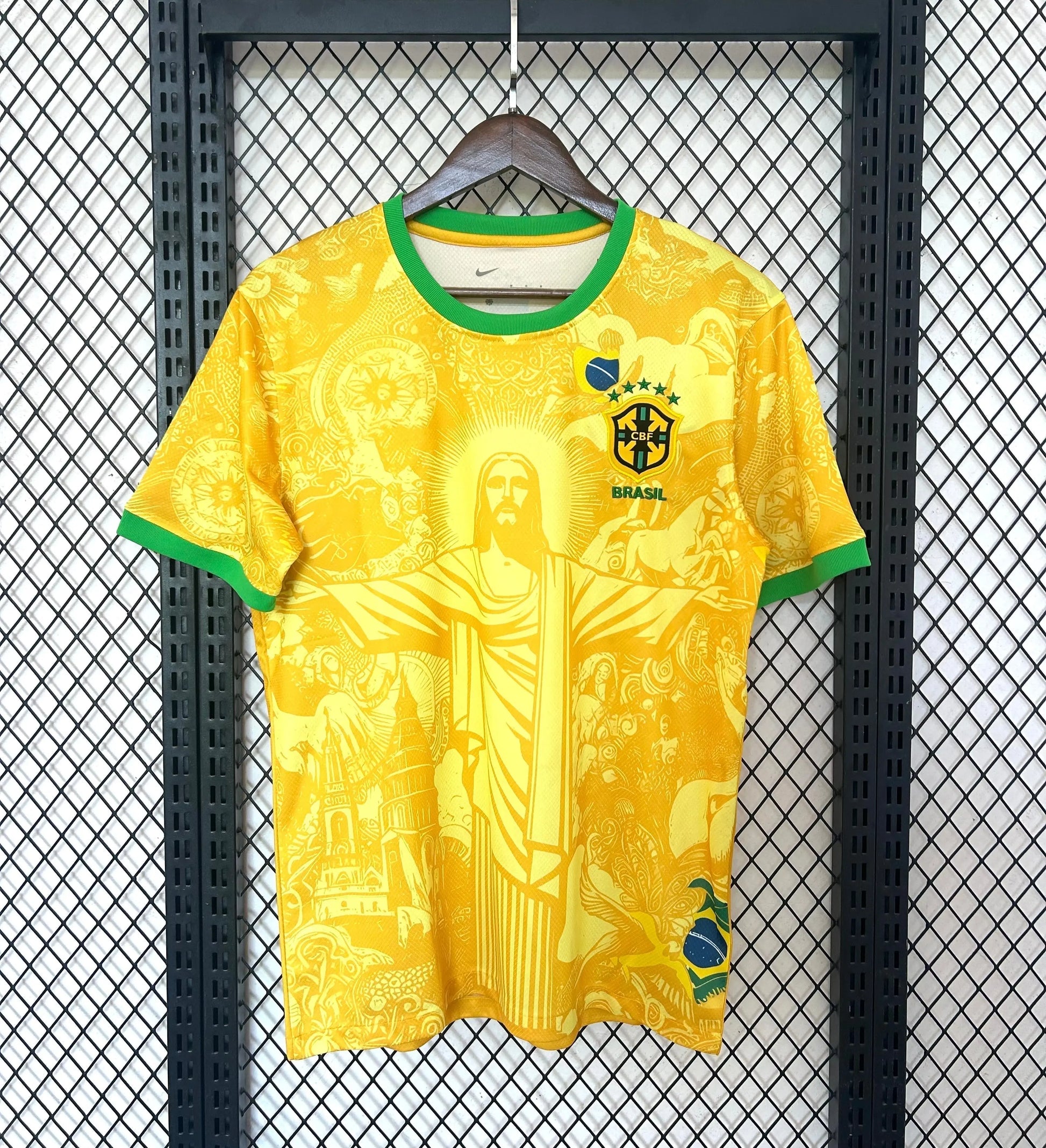 Maillot 24/25 Brésil Jaune Spécial - Zone du Maillot