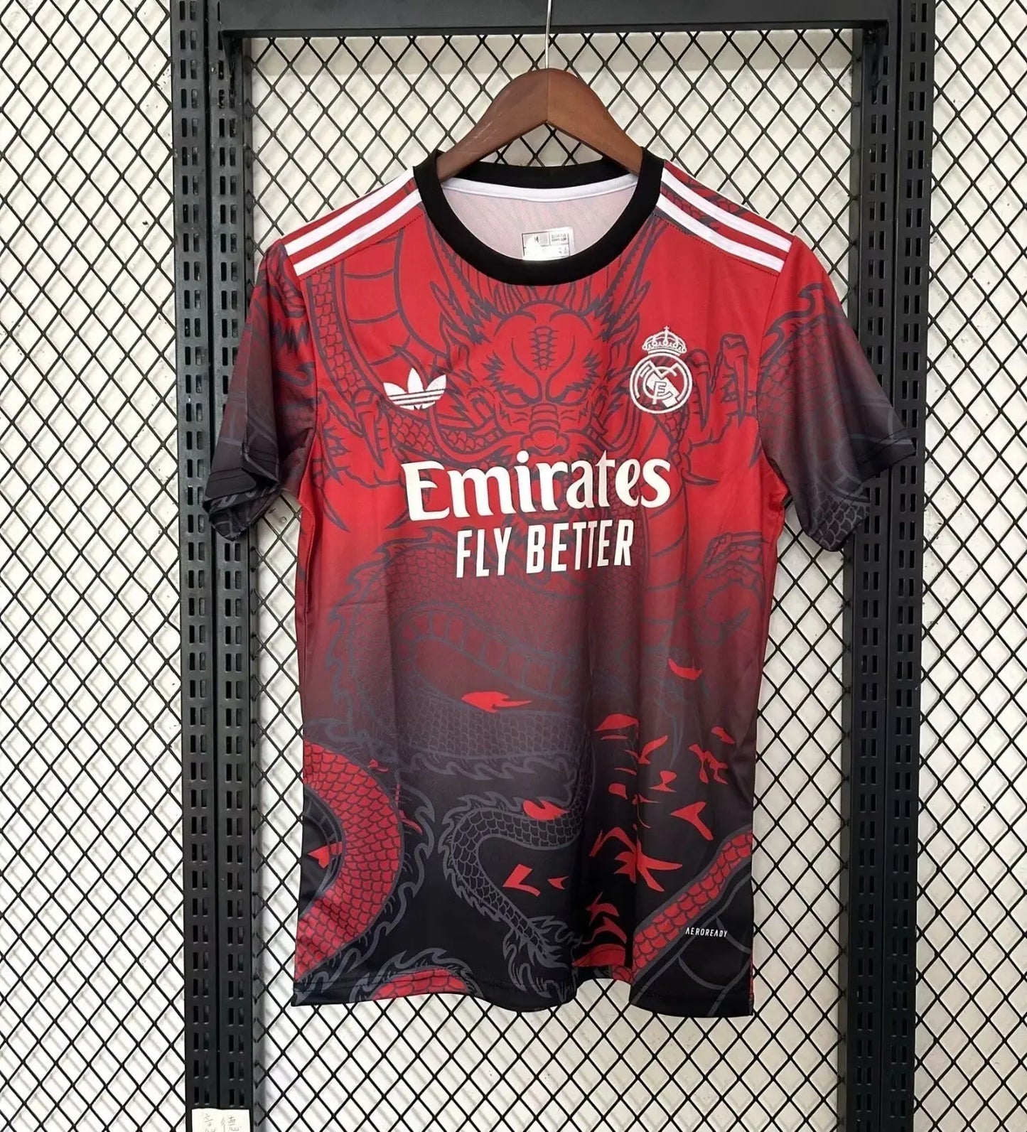Maillot 24/25 Real Madrid Rouge Spécial - Zone du Maillot