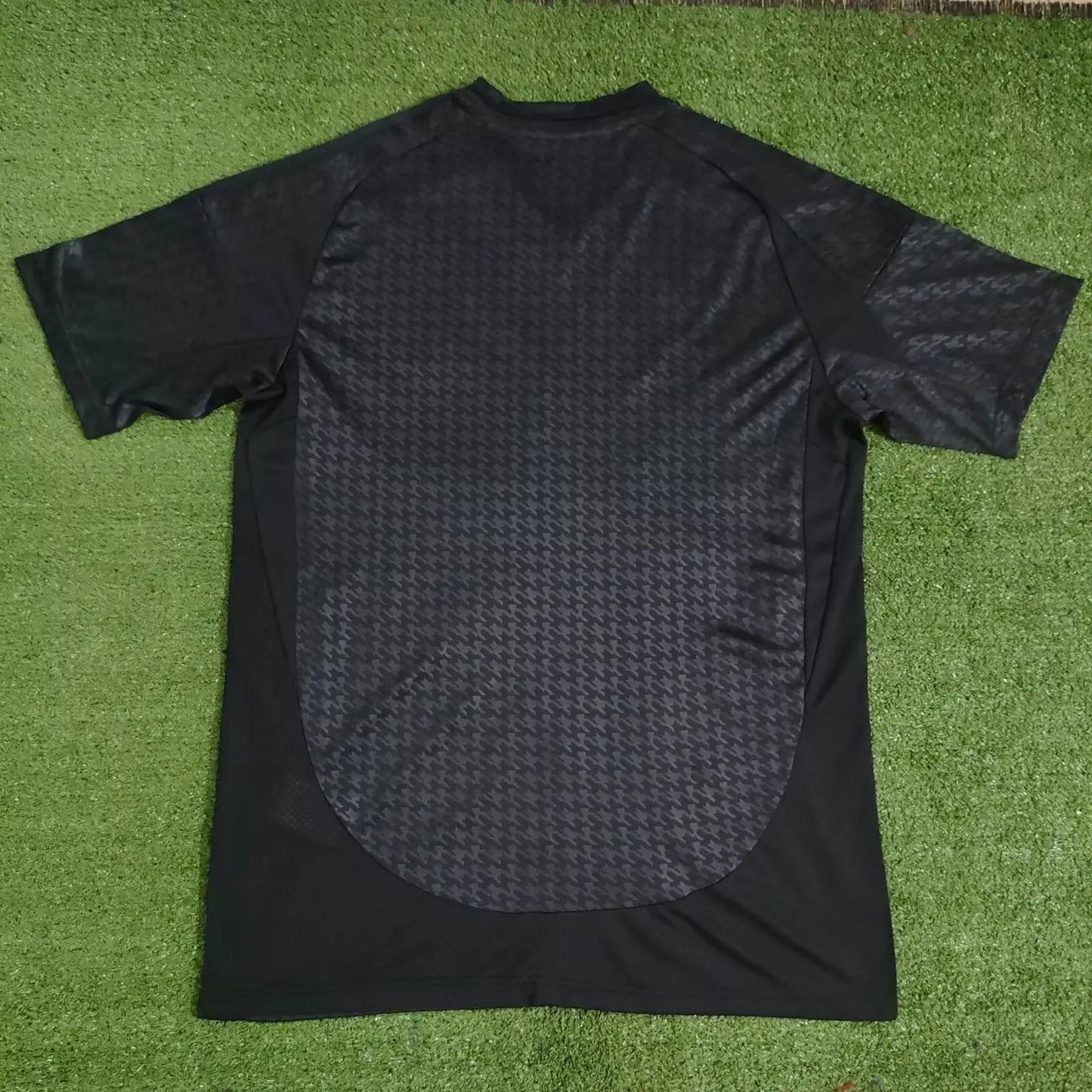 Maillot 24/25 Real Madrid Spécial Noir - Zone du Maillot
