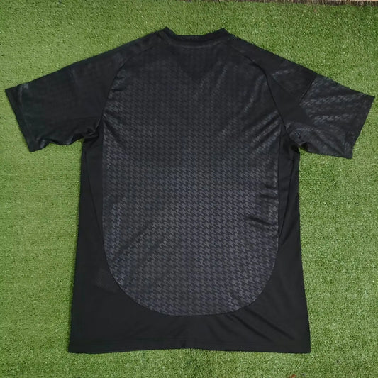 Maillot 24/25 Real Madrid Spécial Noir - Zone du Maillot